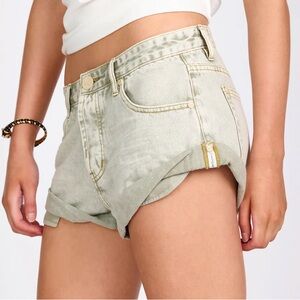 New Free People OneTeaspoon Bandits Low-Waist Denim Shorts Antique Khaki Sz 29
